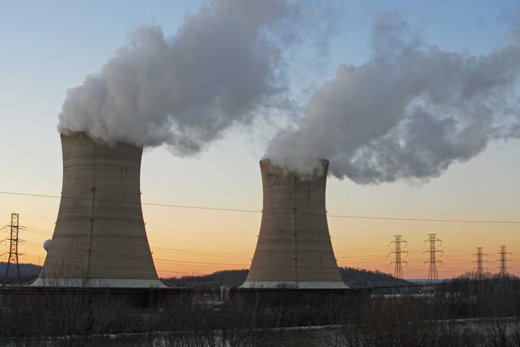 nuclear towers at three mile island